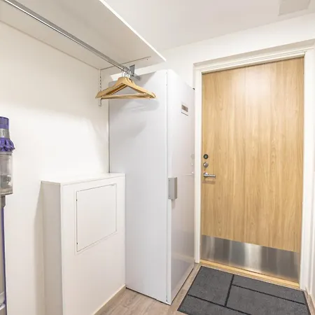 South 2, Private Sauna By Lapland Host *